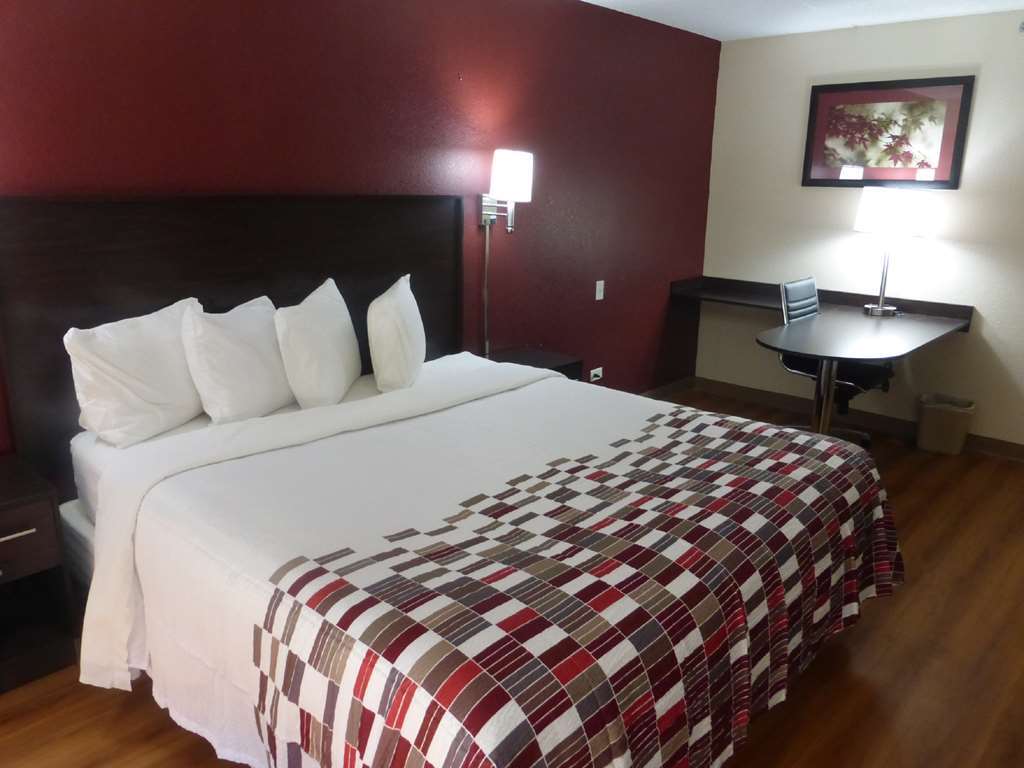 Red Roof Inn Palatine Bilik gambar